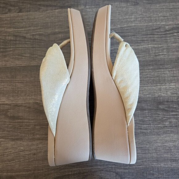 Vionic Arabella Metallic Wedge Sandals Champagne Size Womens 10 Comfort Orthotic - Picture 7 of 11